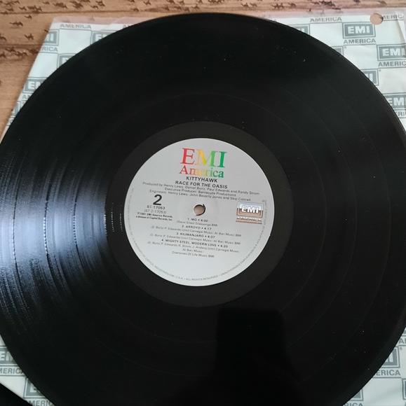 Kitty Hawk- Race For The Oasis Vinyl LP, 1981 - Picture 7 of 9
